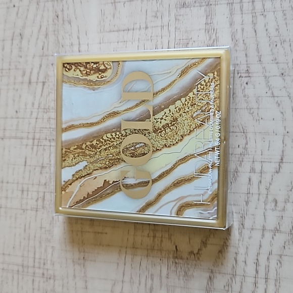 Huda Beauty Gold Palette - Picture 2 of 3